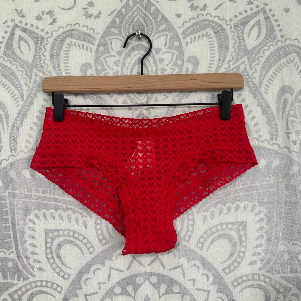 Nwt $12 Victorias Secret Pink All Over Hearts Valentines Day Cheeky Panty Red M